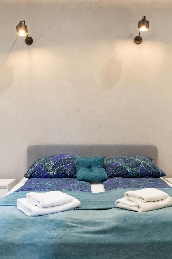 Shy But Shining! Lovely, Stylish & Fully Equipped. Apartment Красков Екстериор снимка